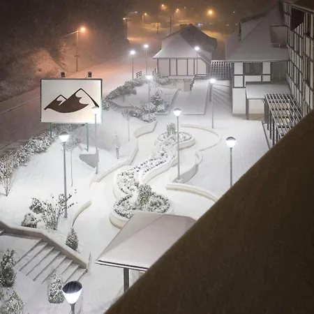 22, Brzece Centar Mramor